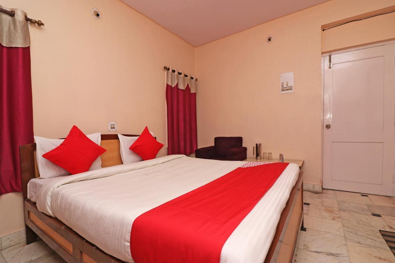 Oyo 17424 Hotel Swagat Gaya Exterior photo